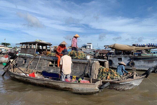 1-Day Cai Rang Floating Market-Biking & Cu Chi Tunnel Trip - Guide Matter: Miss Linda, Ken, Tri, Tommy, Rose, Jason