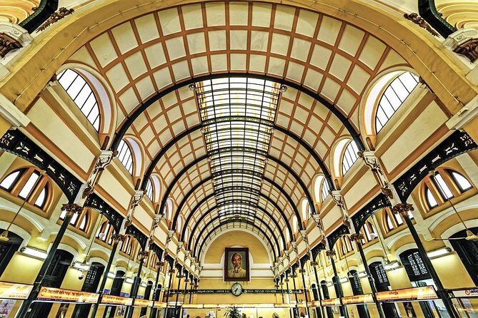 1-Day Ho Chi Minh City & Cu Chi Tunnels-Deluxe Group Of 10 Max - The Smart Structure: City Icons Then Cu Chi Underground