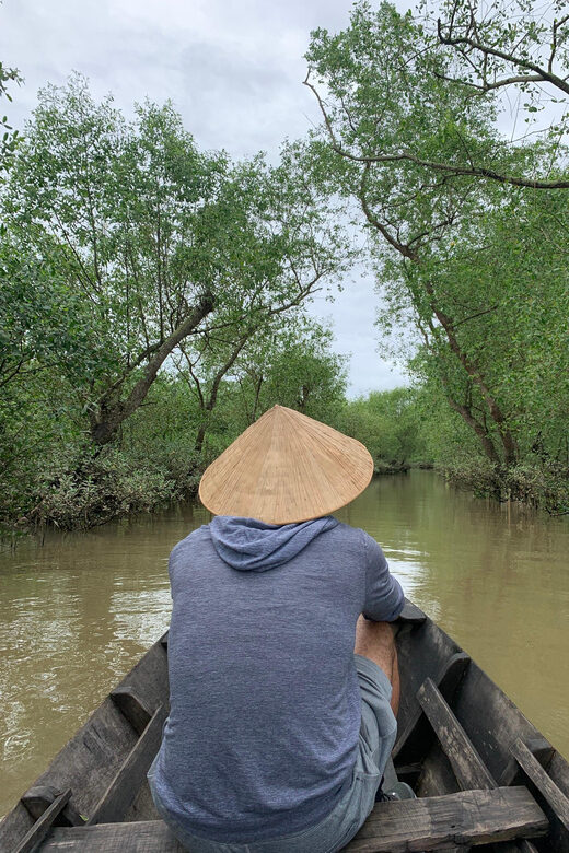 1-Day Less Touristy Mekong River (Cai Be-Vinh Long) trip - Getting out of Saigon: the 7:30 AM start and the long van rhythm