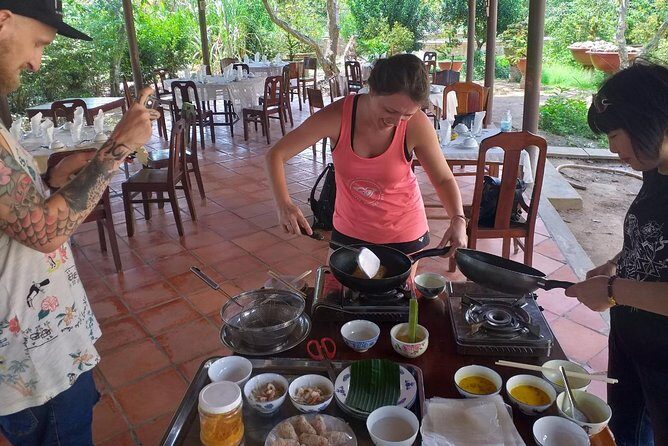 1-Day Mekong Delta Tour: Less-Touristy Cai Be & Vinh Long(Max 10) - Sampan Boat Ride: Waterways, Orchards, and Mangrove Trees