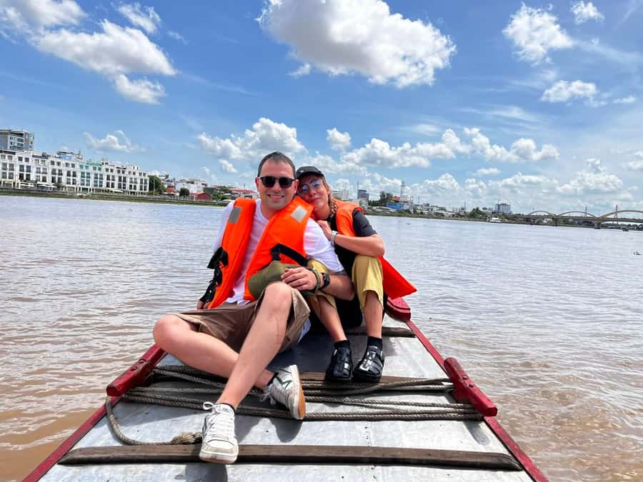 1 Day Mekong Tour: Cai Rang Floating Market & MyTho-Ben Tre - Lunch in Ben Tre: what’s on the table
