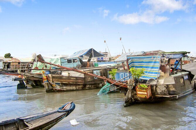 2-Day Mekong Delta Tour with Homestay - Tan Phong Island bike tour and handicraft workshop time