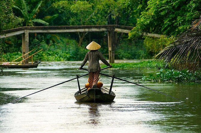 3-day group tour from Saigon to Phnom Penh - Ho Chi Minh City pickup and the first river day