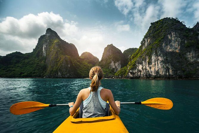 7 Days Package in Vietnam - Day 3: Saigon’s key landmarks plus a flight to Hanoi
