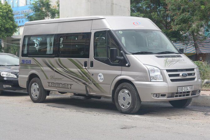 Airport Transfer (From Airport - Ho Chi Minh City (Private 16 Seats Car) - Why a private Tan Son Nhat transfer beats taxi stress
