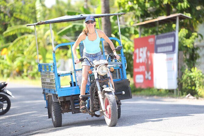 Authentic Mekong Delta Tour With Local Experts By SpeedBoat - Cycling village roads: the best photos are sometimes the hardest