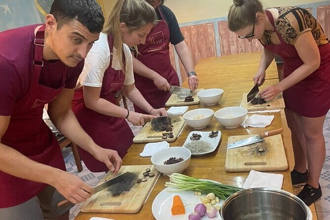 Authentic Vietnamese Cooking Class with Market Visit in HCMc - Group Size, Energy, and Who This Fits Best