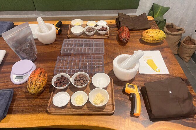 Bean to bar Chocolate Workshop in Ho Chi Minh City - Tasting Fresh Cacao Pods: The Step That Changes Your Expectations