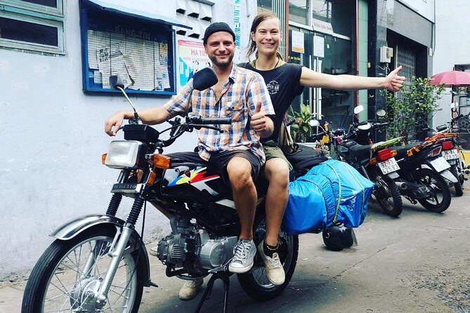 BIG BOSS Private LIMOUSINE To Cu Chi Tunnels and Mekong delta - Lunch by the riverside: what you should expect