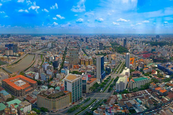 Bitexco Financial Tower: Saigon Skydeck General Admission Ticket - Using the interactive maps to get your bearings fast