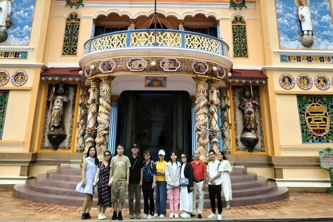 Black Virgin Mountain Sightseeing Day Tour in Tay Ninh - Cao Dai Holy See: what you’re really seeing in the temple complex