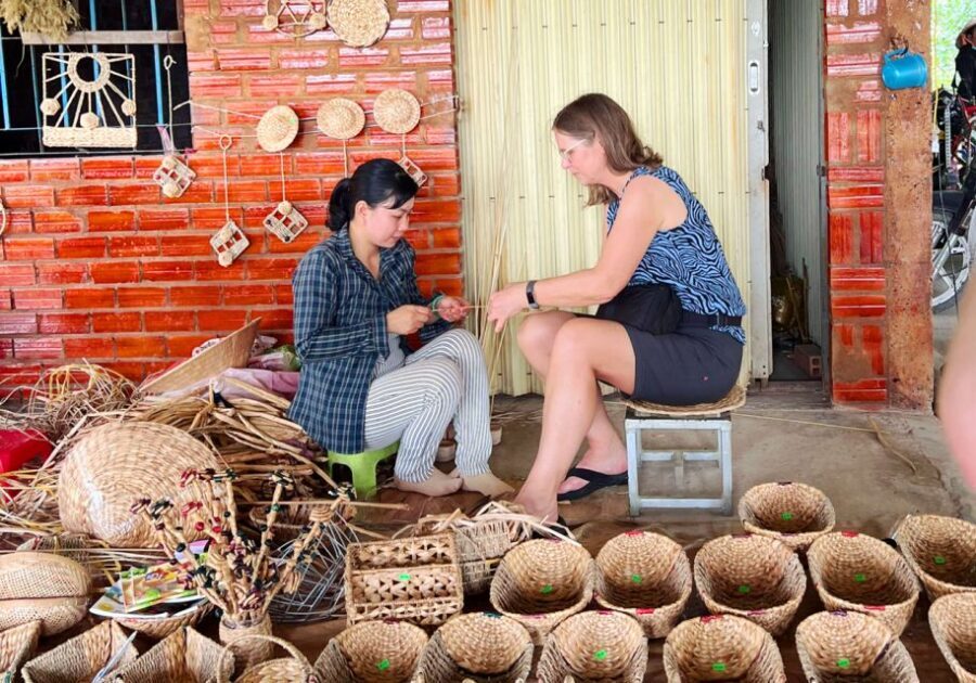 'Cai Rang' Floating Market 2-Day Tour With Biking & Boating - Cai Rang sunrise: why the morning matters