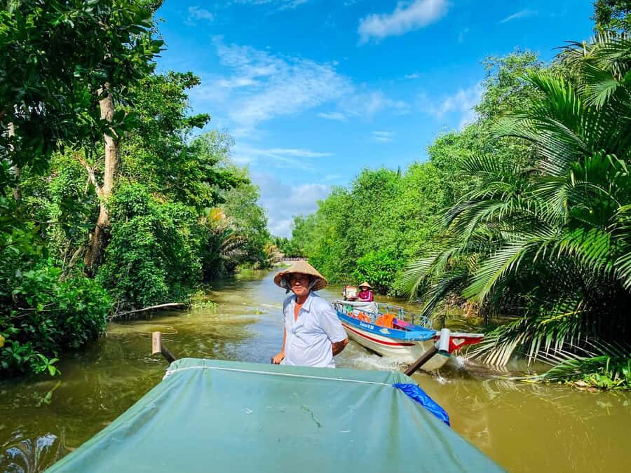 Can Tho: A Real Mekong Tour, Floating Market, Cacao & Life's - Phong Dien or Cai Rang canals: quiet water, slow cruising, real scenery