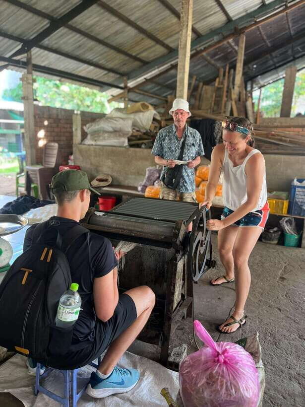 Can Tho: Cai Rang Floating Market and Canals - Cruising Small Canals After Cai Rang: A Calmer Kind of River Life