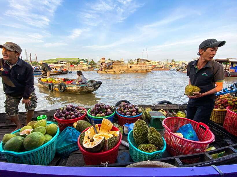 Can Tho: Explore Mekong, Floating Market, Cacao & Local Life - Secret canals of Can Tho: the non-touristy side you came for