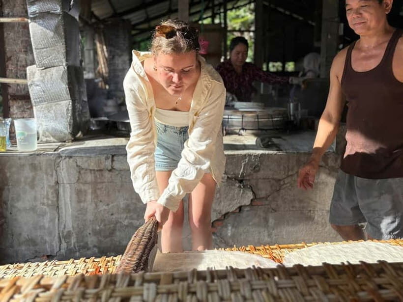 Can Tho: Floating Market, Cacao & Canals with French Guide - Organic cacao farm: cacao milk and homemade cacao wine tastings