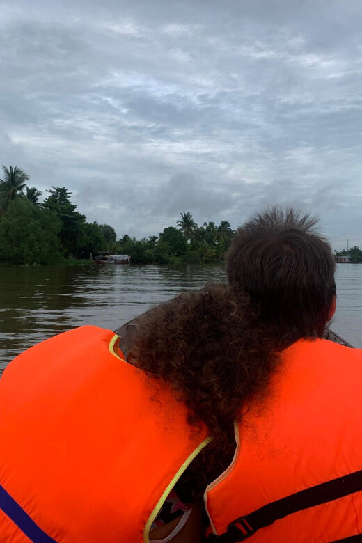 Can Tho: Mekong Delta and Cai Rang Floating Market Tour - Fruit orchard time and the little breaks that matter