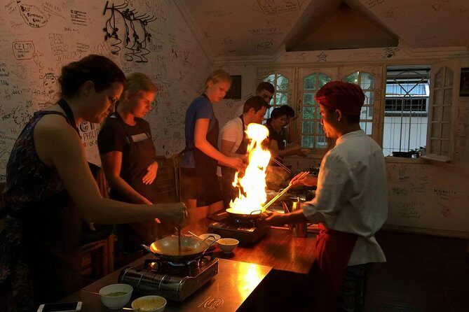 Chef Vu Cooking Class Plus Market Trip in Saigon Center (Pick up by Cyclo) - Menu Choice and the Training Beat at 8:30