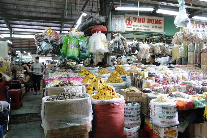 Chinatown Cyclo Journey Half-day Tour - Binh Tay Market (or lacquer ware): where the tour turns into shopping time