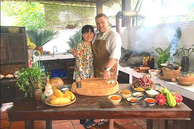 Cooking class & Vibrant Market by Scooter/Tuktuk (Half-Day) - Key highlights