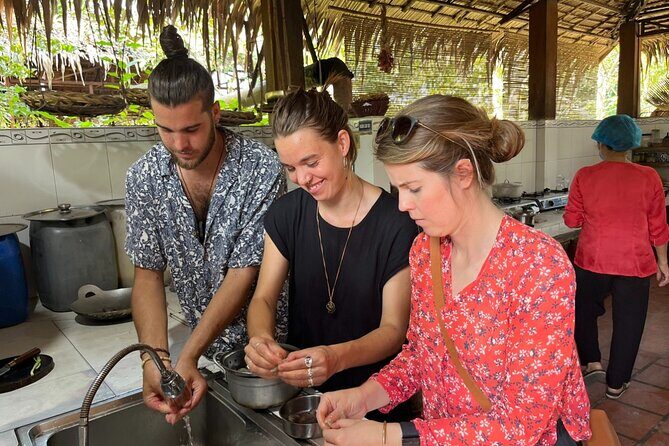 Cooking class & Vibrant Market by Scooter/Tuktuk (Half-Day) - Choosing Your Dishes Without Losing Control