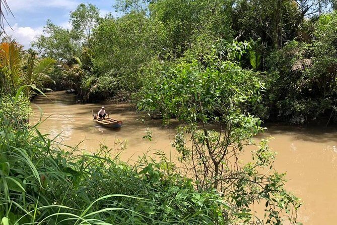 Cu Chi tunnel & Mekong Combined In One Day Tour Excursion - Guides and pacing: when the day feels smooth vs rushed