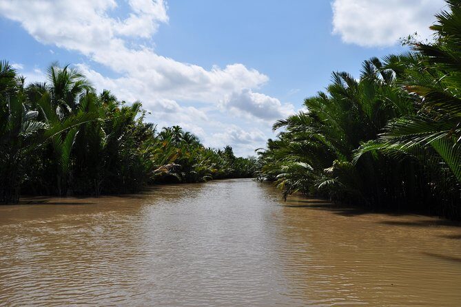 Cu chi Tunnel & Mekong Delta Full Day BBQ Lunch Lux Group 10 pax - Early Pickup and the Small-Group Pace That Keeps It Enjoyable