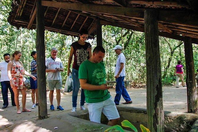 Cu Chi Tunnels And Ho Chi Minh City Full-day Tour - Ba Thien Hau Temple: a quick cultural breather on Nguyen Trai Street