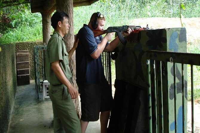 Cu Chi Tunnels and Ho Chi Minh City private tour full day - Lunch at a local restaurant: fuel, but also time management
