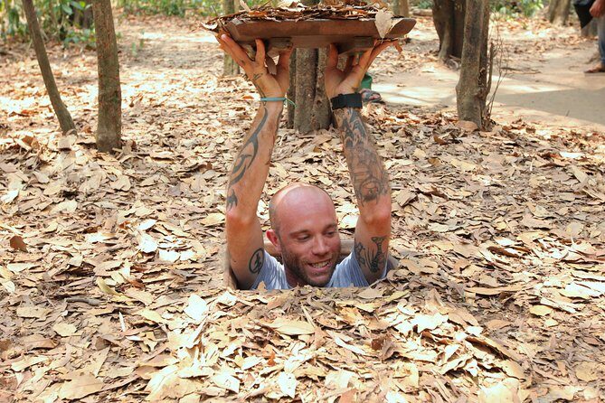 Cu Chi Tunnels and Mekong Delta 1 Day From Ho Chi Minh City - Guides, group size, and transport comfort that affects the whole day