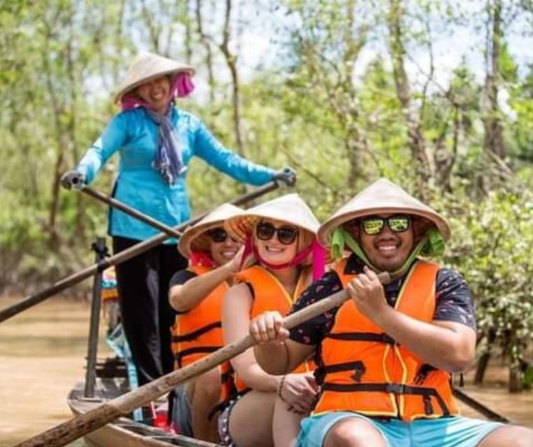 Cu Chi Tunnels and Mekong Delta Full Day Tour - Watching the Tunnels Up Close (and Why It Matters)