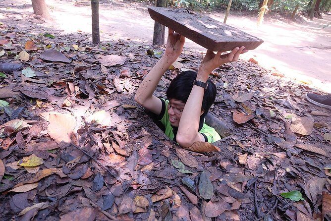 Cu Chi Tunnels By Motorbike and Scooter - Safety and Guide Style: What to Expect From Tyrone and Beck