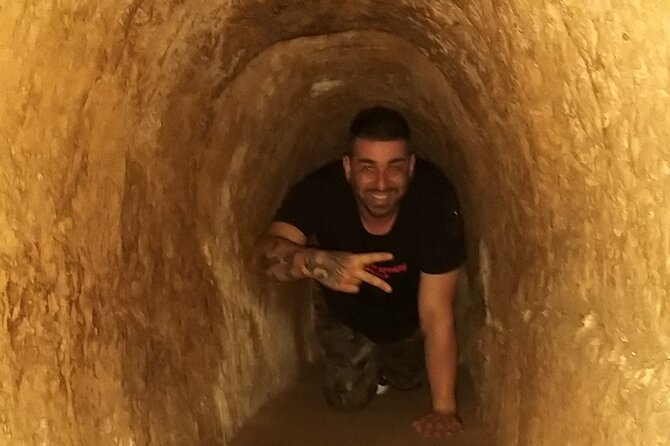 Cu Chi tunnels w 20 years of insider - Cu Chi Tunnels: more than a set of holes in the ground