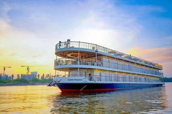 Dinner On Cruise In Ho Chi Minh City With Private Table - Who This Cruise Is Best For (and Who Should Skip It)