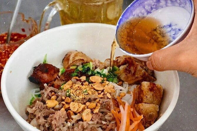 Discover Ho Chi Minh City’s Street Food & Hidden Life by Bicycle - Market Time and the Food Culture Foundation