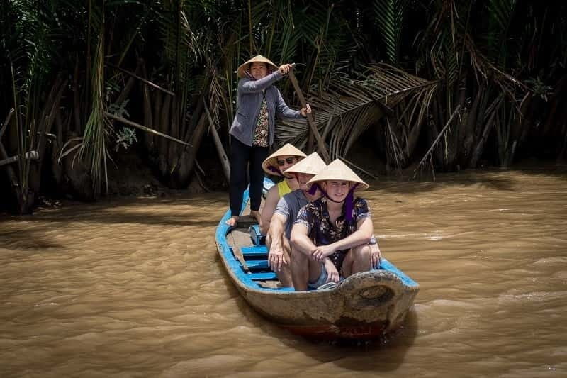 Essential Mekong Delta: Highlight Tour from Ho Chi Minh City - Lunch at a Local Restaurant: Fuel That Actually Matters