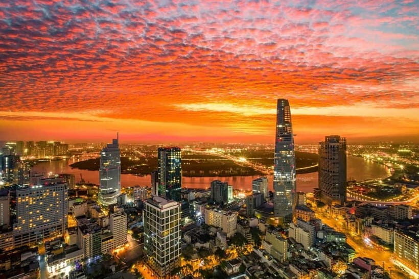 Explore The Most Tourist Attractions In Ho Chi Minh City - Ben Thanh Market: the local buzz you can feel