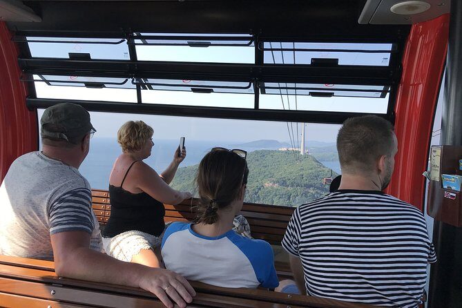 Explore the south of Phu Quoc island by private US Army Jeeps - Settling into the ride: what a south-Phu Quoc jeep day feels like