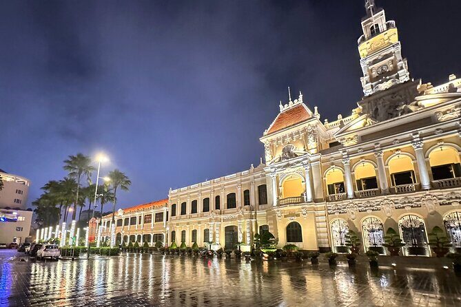 [Free E-sim] Evening Walking Tour in Saigon - Stop 5: Bến Bạch Dằng for river views and skyline rhythm