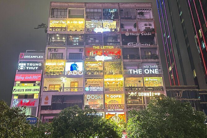 [Free E-sim] Evening Walking Tour in Saigon - The free e-sim perk: practical help for your first hours in Saigon