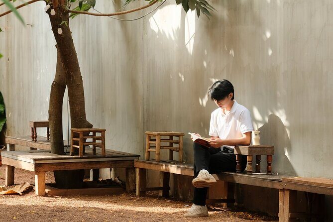 [Free E-sim] Half day Instagram Cafe Tour in Ho Chi Minh - Stop 1: Tan Dinh Church (Pink Church) photo time with admission included