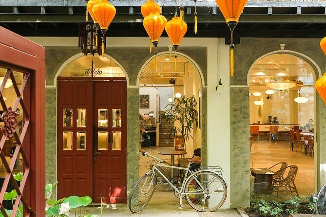 [Free E-sim] Half day Instagram Cafe Tour in Ho Chi Minh - Stop 2: Cộng Coffee and egg coffee culture (and what you pay for)