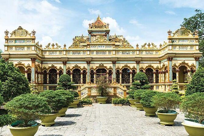 From HCM City: Mekong Delta Tour with Sampan Journey - Lunch in the Mekong Delta: More Than a Break