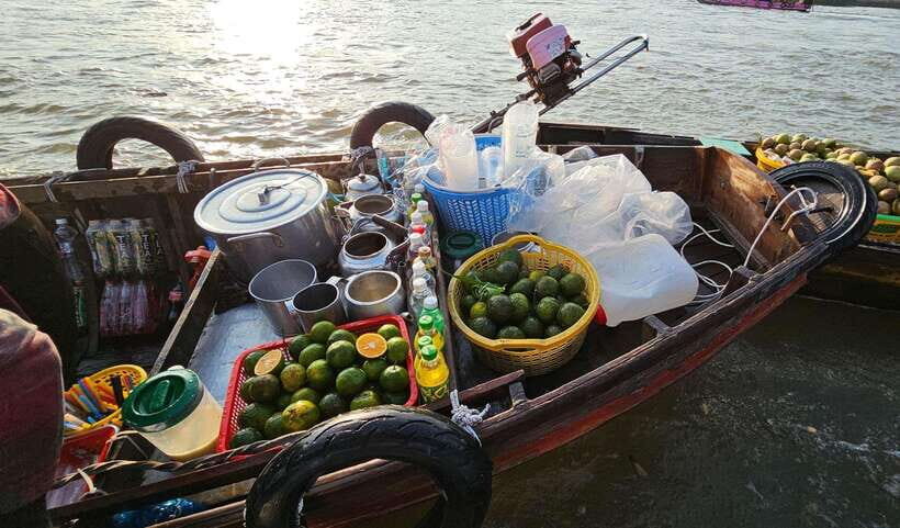 From Ho Chi Minh: 3-Day Mekong Tra Su Forest exit Phnom Penh - Practical tips: boat days, temples, and what to pack