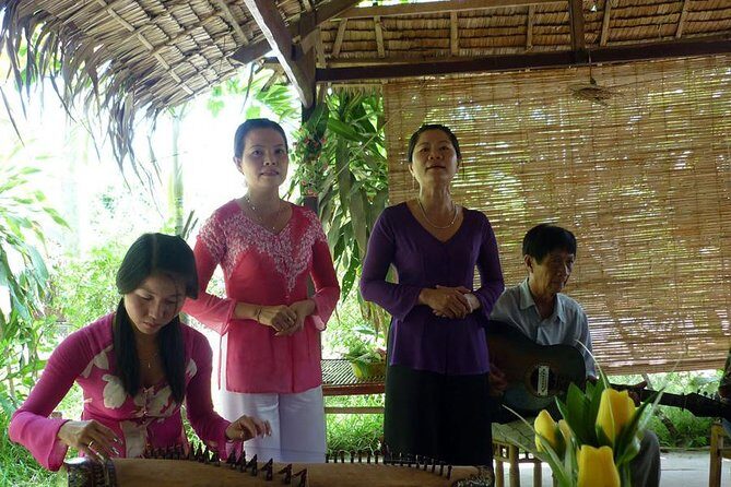 From Ho Chi Minh: Full-Day Mekong Delta Tour to My Tho & Ben Tre - Getting There Early: Ho Chi Minh City Pickup and Vinh Trang Pagoda
