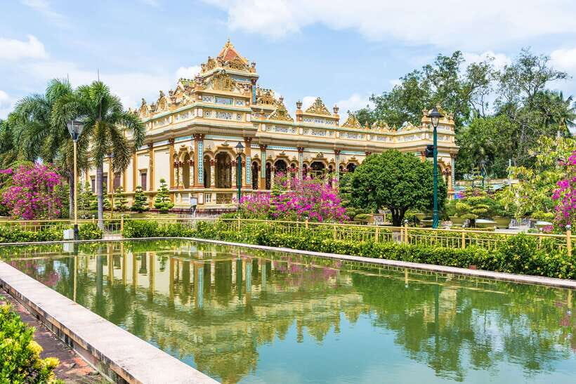 From Ho Chi Minh: Mekong Delta Small Group Day Trip - Rowing Sampan Through Narrow Canals: Where the Delta Gets Real Close