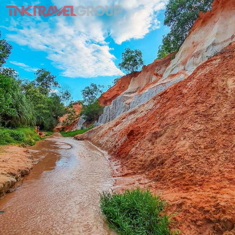 From Ho Chi Minh: Mui Ne Sand Dunes and Beach Day Tour - Mui Ne beach time: swim, sun, and manage the sun
