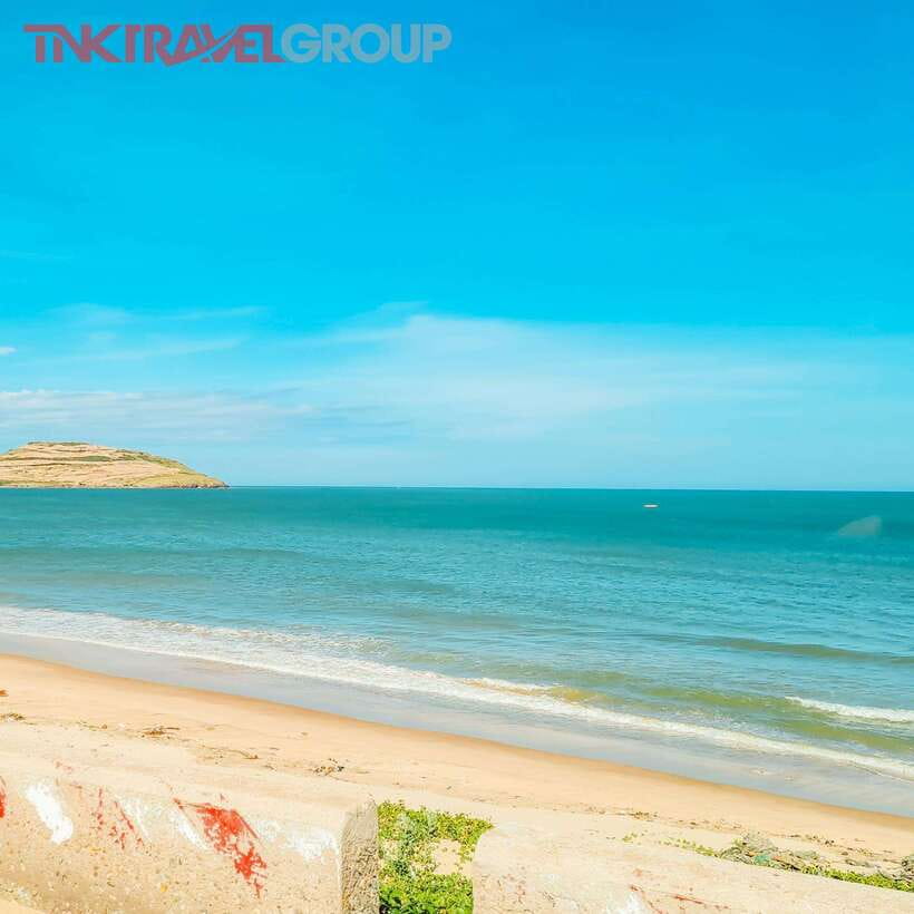 From Ho Chi Minh: Mui Ne Sand Dunes and Beach Day Tour - Fairy Stream: the easy walk that turns into great pictures