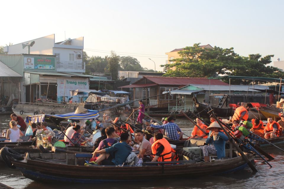 From Saigon: Private Tour to Cai Rang Floating Market 1 Day - A 5:00 AM start that makes the floating market click