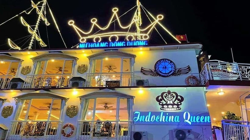 HCM: Night Experience Dinner Cruise on Saigon River - Who this Saigon River dinner cruise is best for